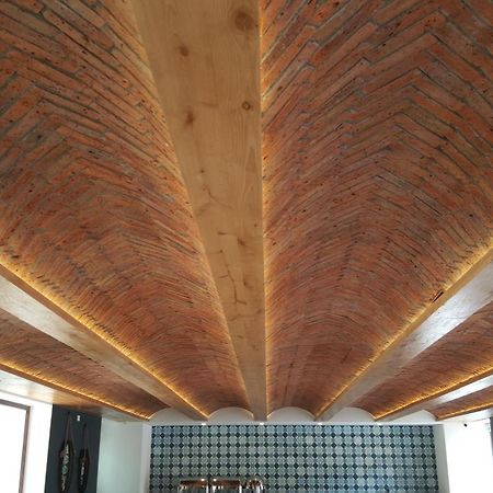 拉巴斯大教堂酒店 外观 照片 The ceiling of the church